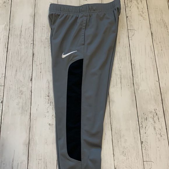 Nike Dri-Fit standard fit Sweatpants SZ Medium - Picture 2 of 4